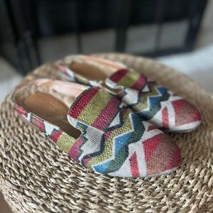 Universal Thread Loafers